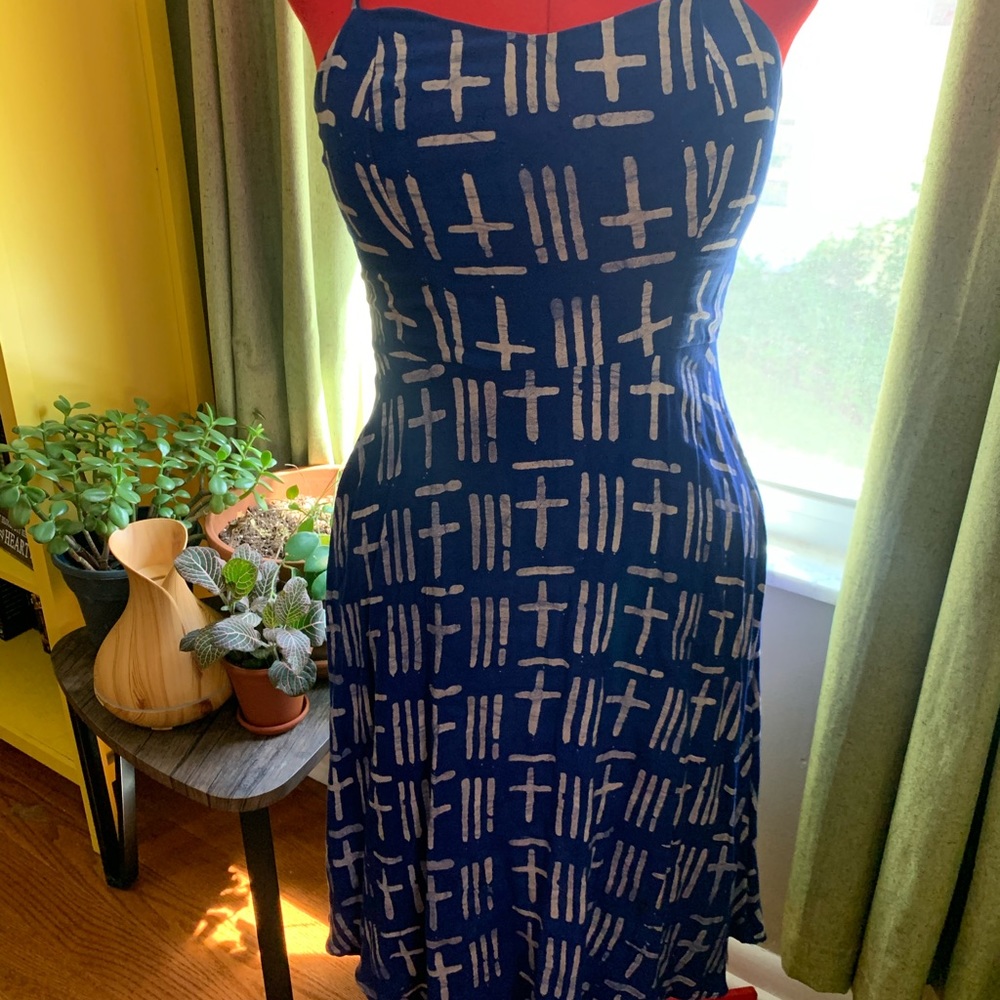 Della Handmade in Ghana 🇬🇭 hand dyed dress